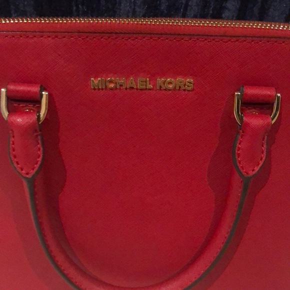 Michael Kors purse - Picture 2 of 5